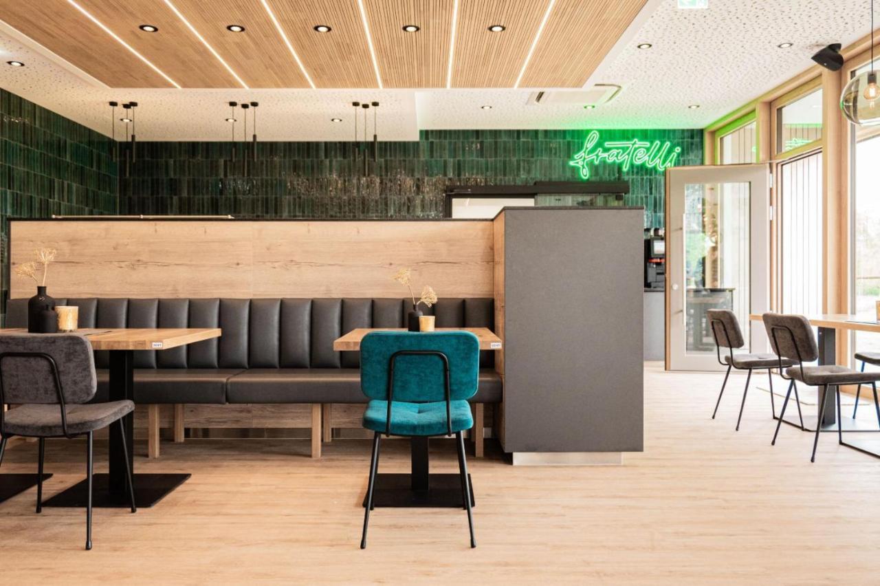 Hotel Vivo Schierling Ngoại thất bức ảnh
